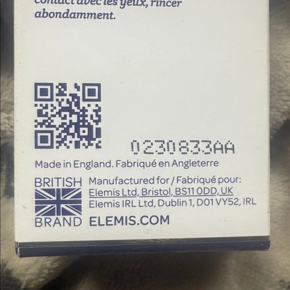ELEMIS Peptide4 Eye Cream - White and Blue Packaging - Picture 7 of 7